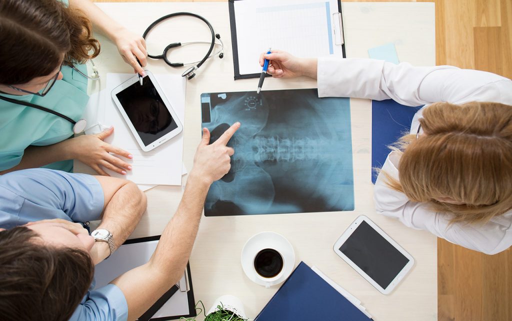 Leczenie osteopatią to leczenie niekonwencjonalna ,które błyskawicznie się ewoluuje i pomaga z problemami ze zdrowiem w odziałe w Krakowie.