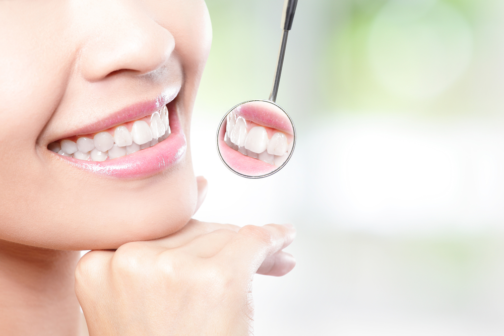 Kompleksowe leczenie stomatologiczne – odkryj trasę do zdrowych i uroczego uśmiechów.